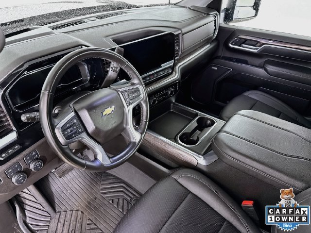 Used 2025 Black Chevrolet LTZ image 16