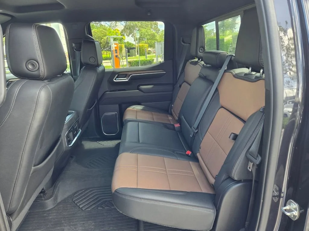 2023 Chevrolet Silverado 1500 High Country - Photo 25