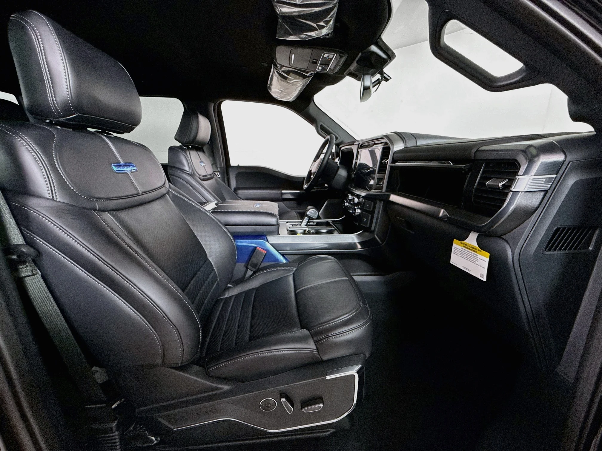 New 2026 Agate Black Metallic Ford Platinum® image 29