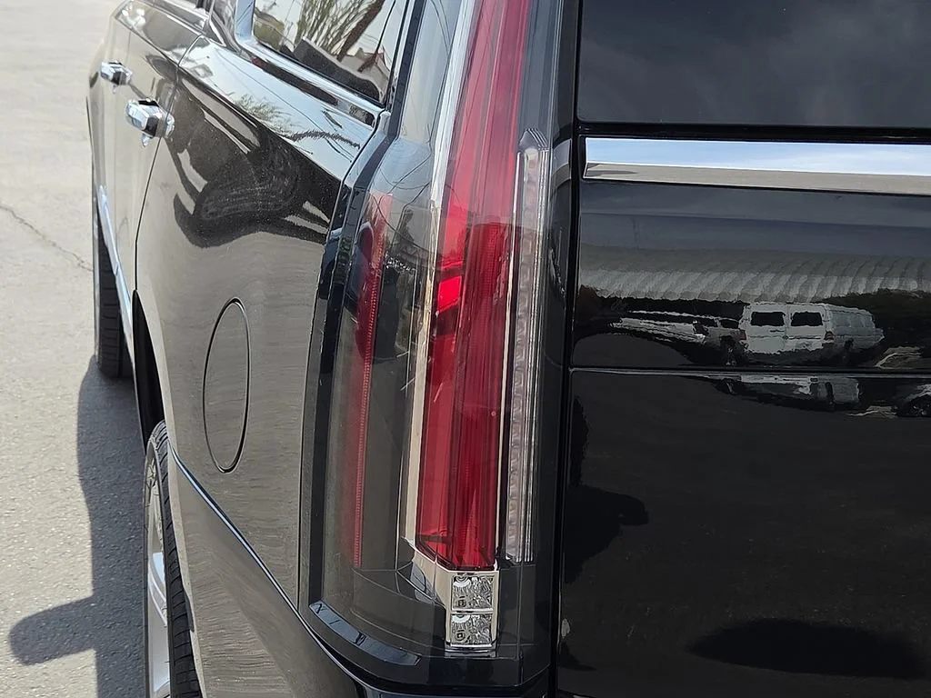 Used 2020 BLACK RAVEN Cadillac Premium Luxury image 9