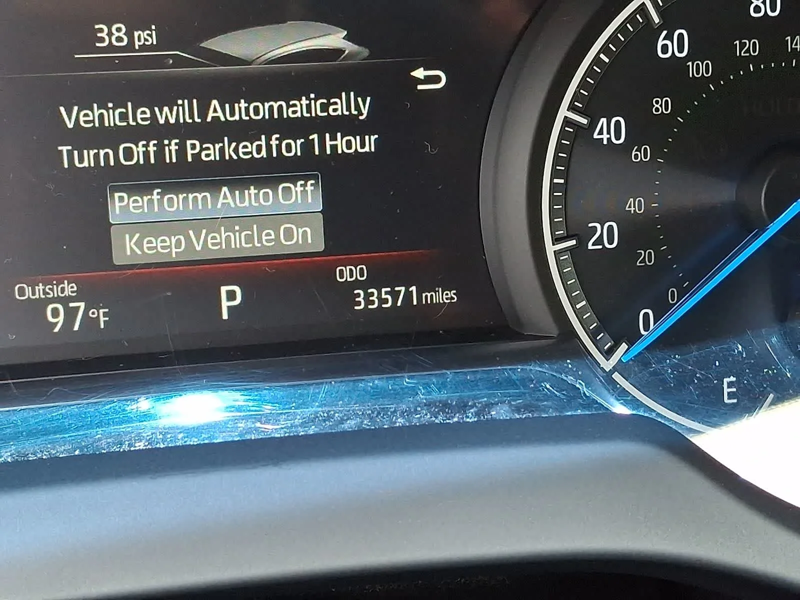 2022 Toyota Venza XLE - Photo 25
