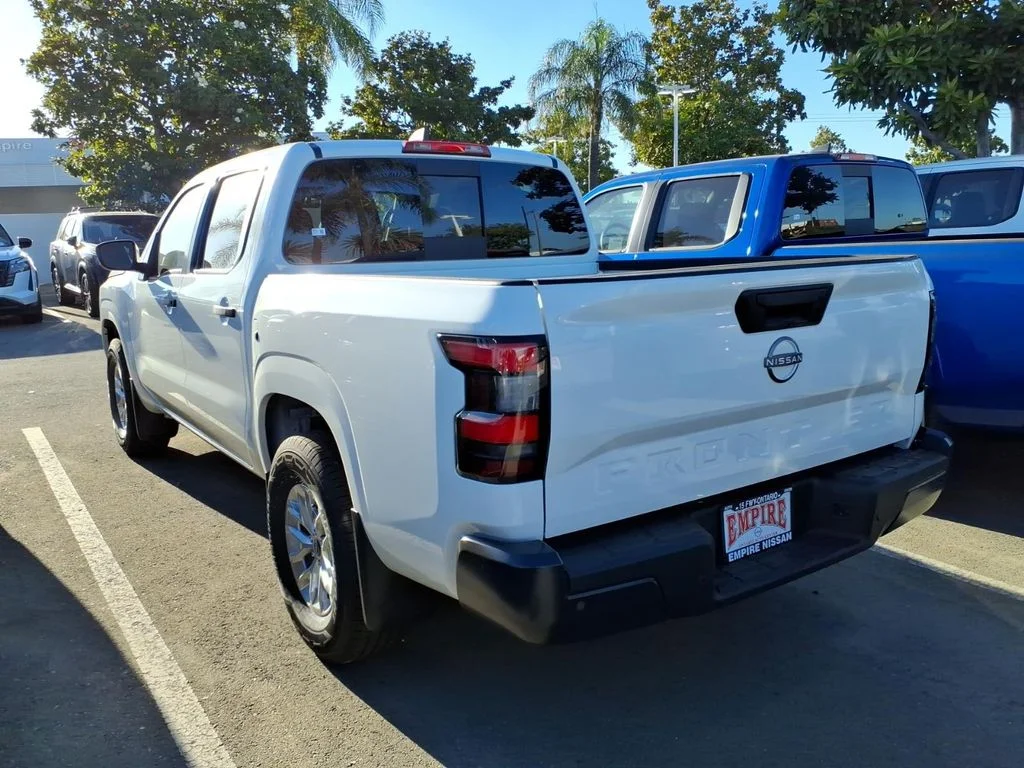 New 2026 Glacier White Nissan Crew Cab S image 13