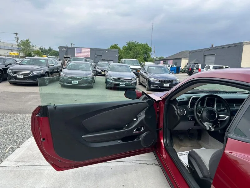 Used 2010 Red Chevrolet LT Coupe 2D image 26
