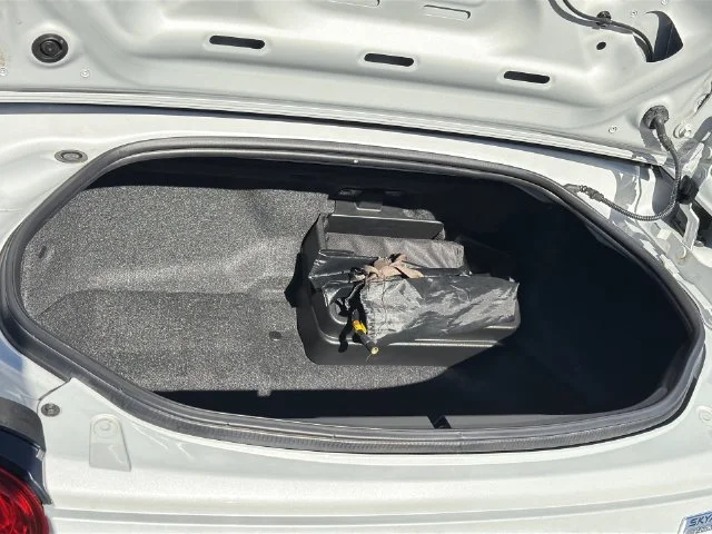 Used 2017 White Mazda Grand Touring image 33