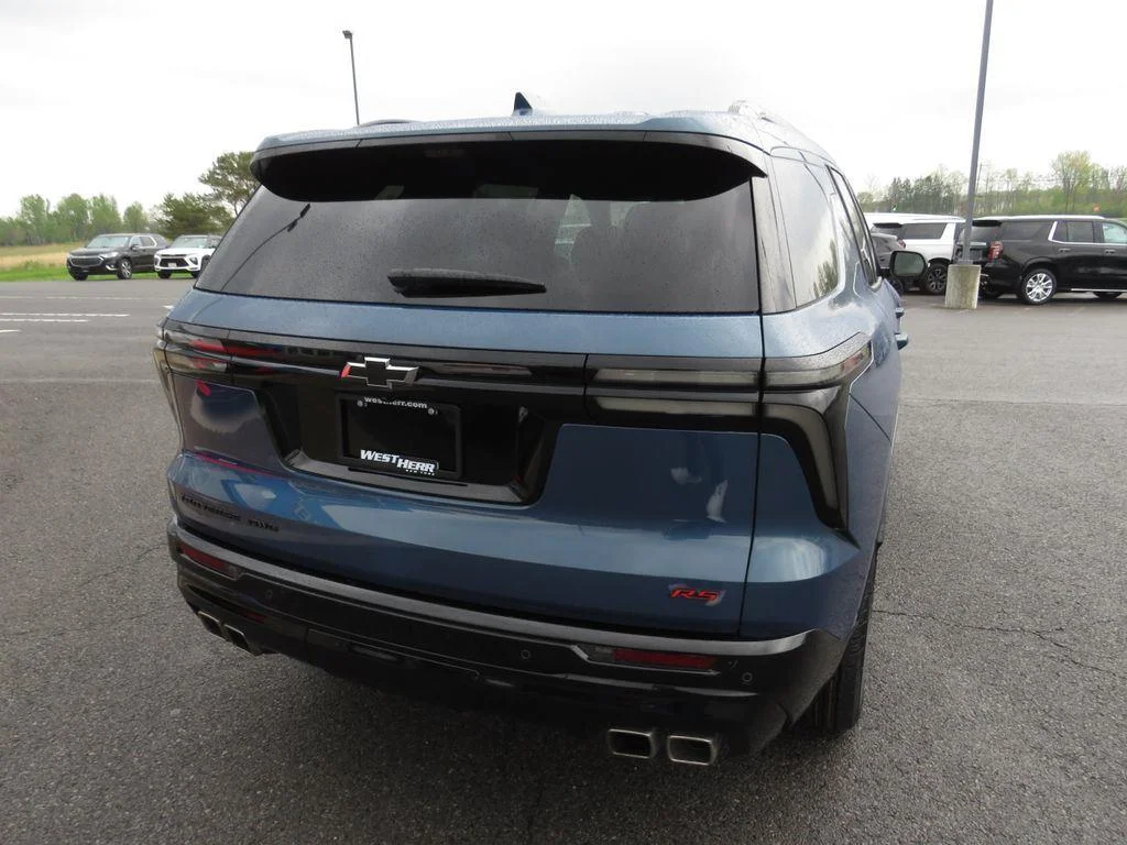 Used 2024 Lakeshore Blue Metallic Chevrolet RS image 10