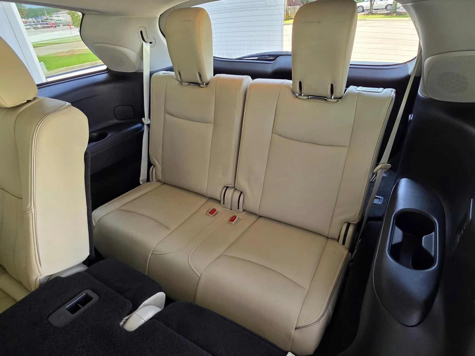 Used 2020 Majestic INFINITI LUXE image 15