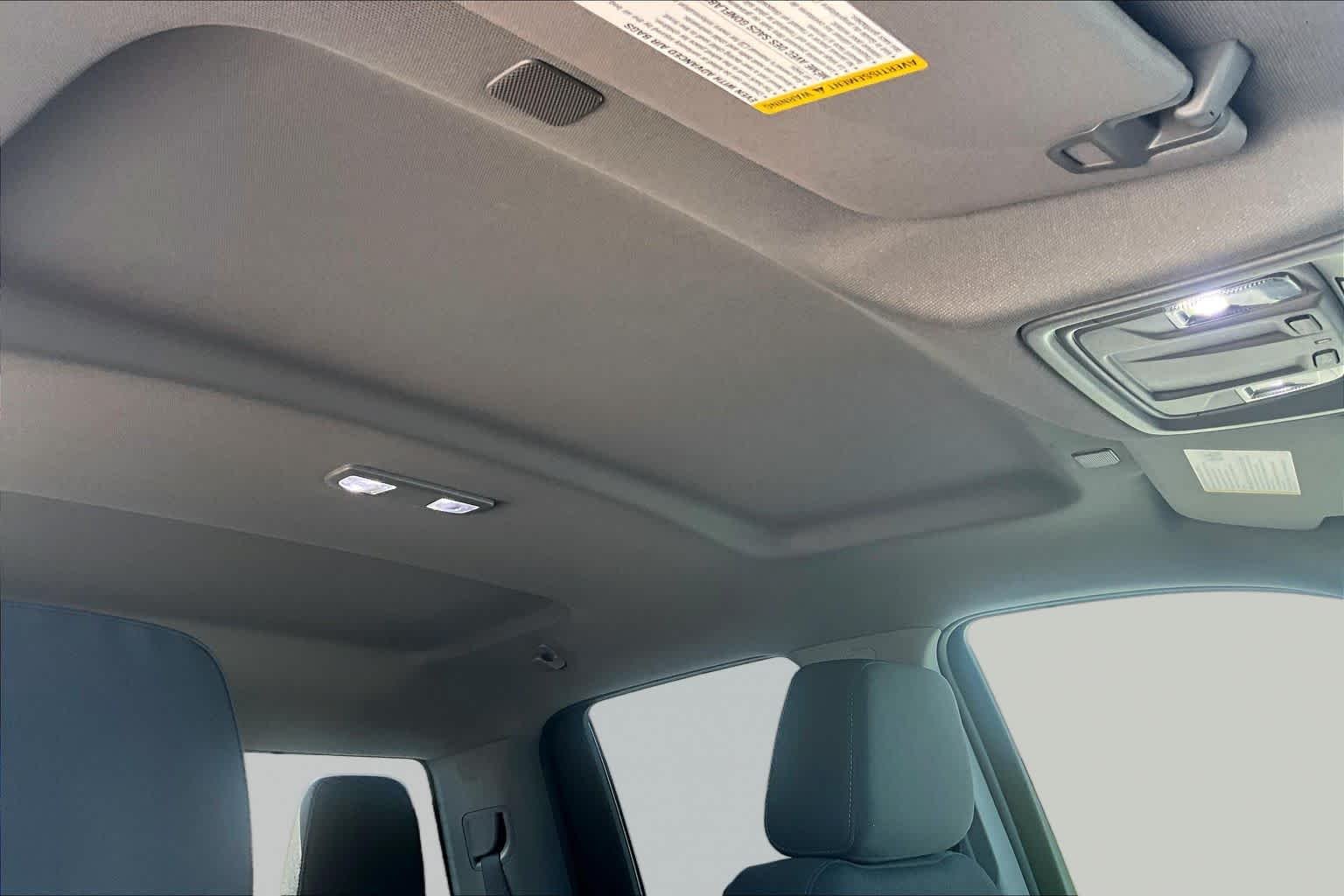 Used 2024 Sterling Metallic GMC Elevation image 14