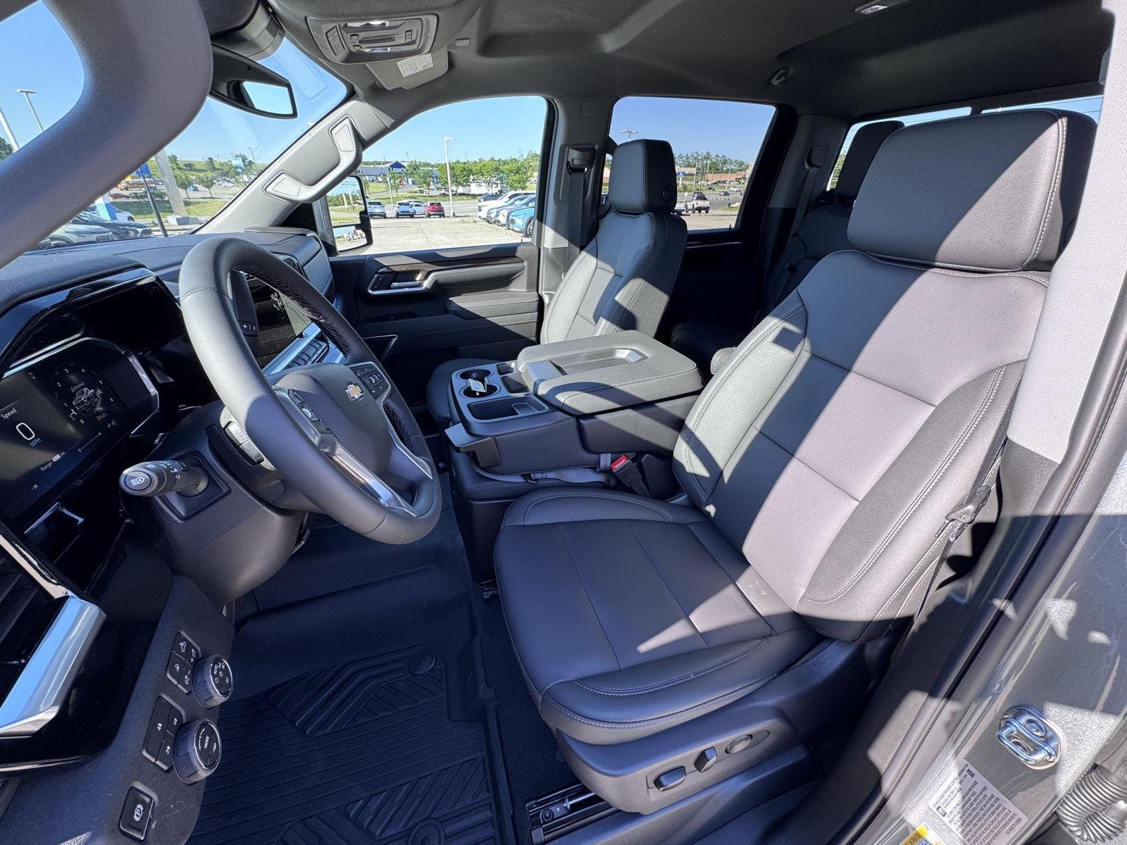 2026 Chevrolet Silverado 2500 HD LT - Photo 6