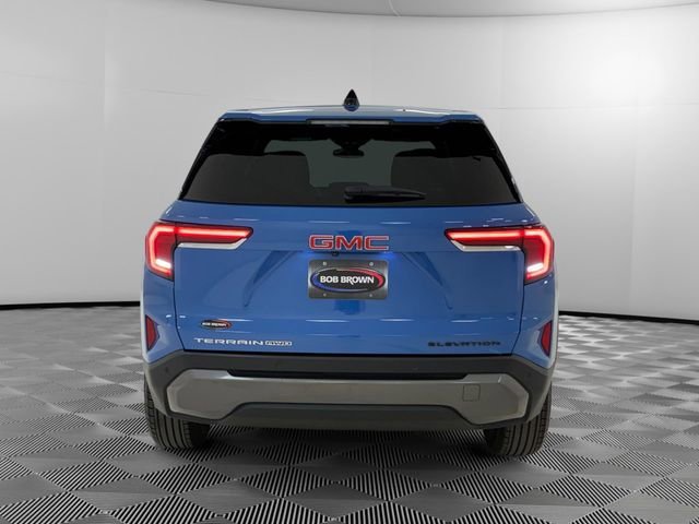 Used 2025 Rapids Metallic GMC Elevation image 4