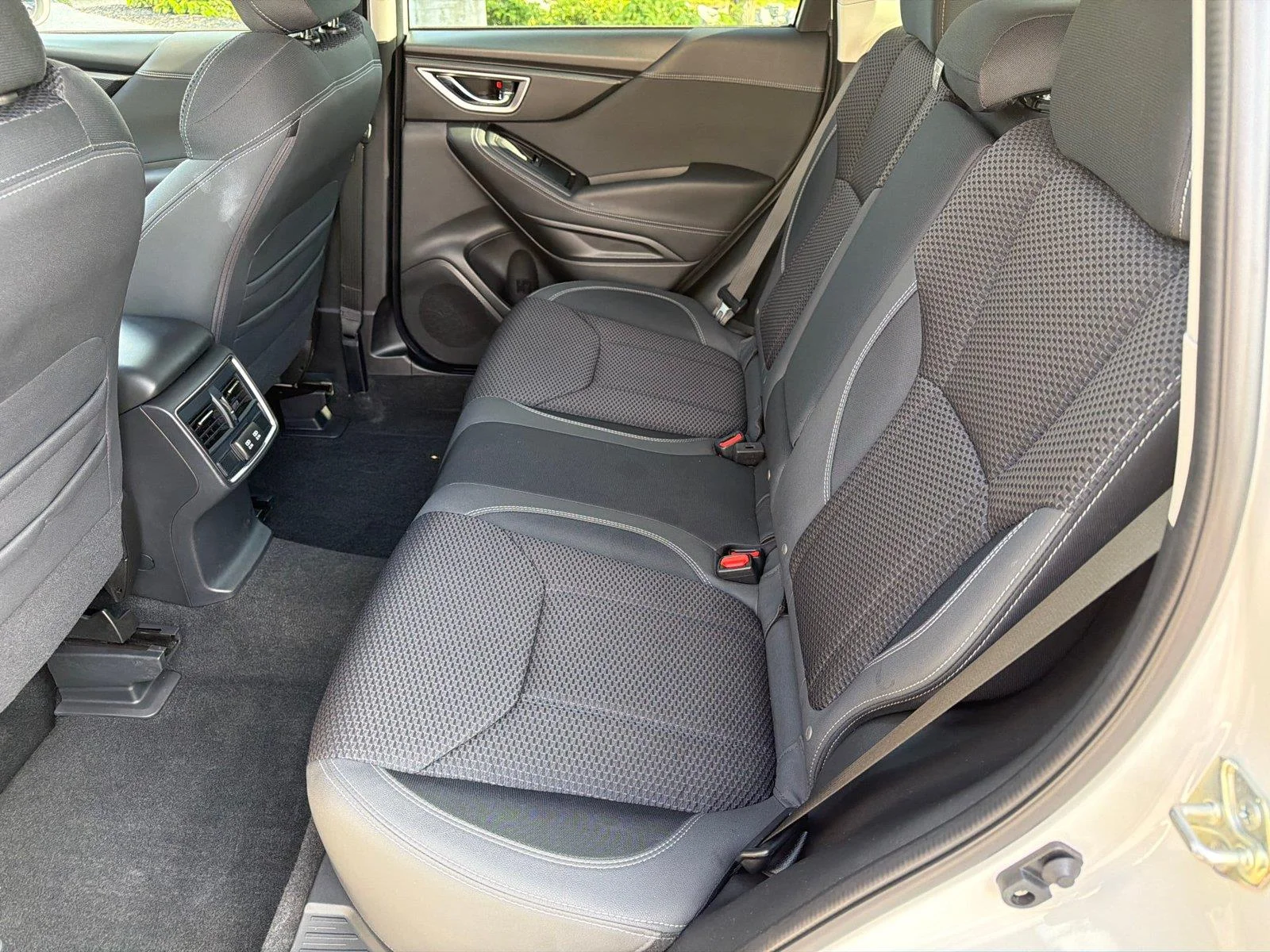 Used 2021 Crystal White Pearl Subaru Premium image 6