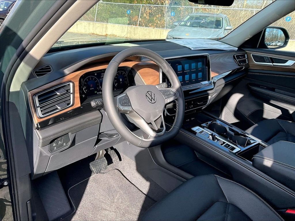 2026 Volkswagen Atlas SE w/Tech - Photo 9