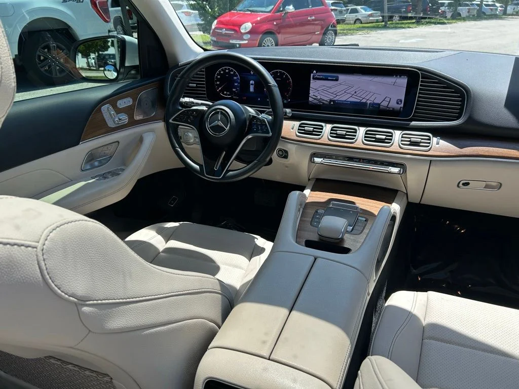 Certified Used 2024 Polar White Mercedes-Benz GLE 450 image 9