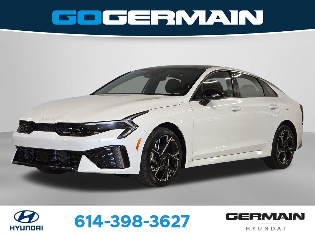 Used 2025 White Kia GT-Line image 1