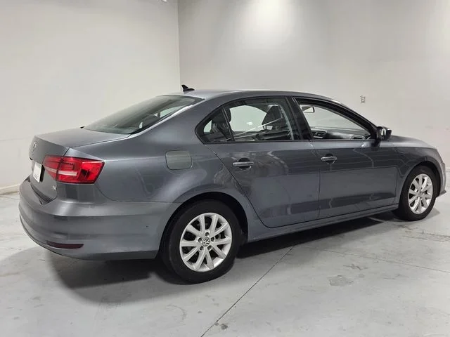 Used 2015 Gray Volkswagen 1.8T SE image 12