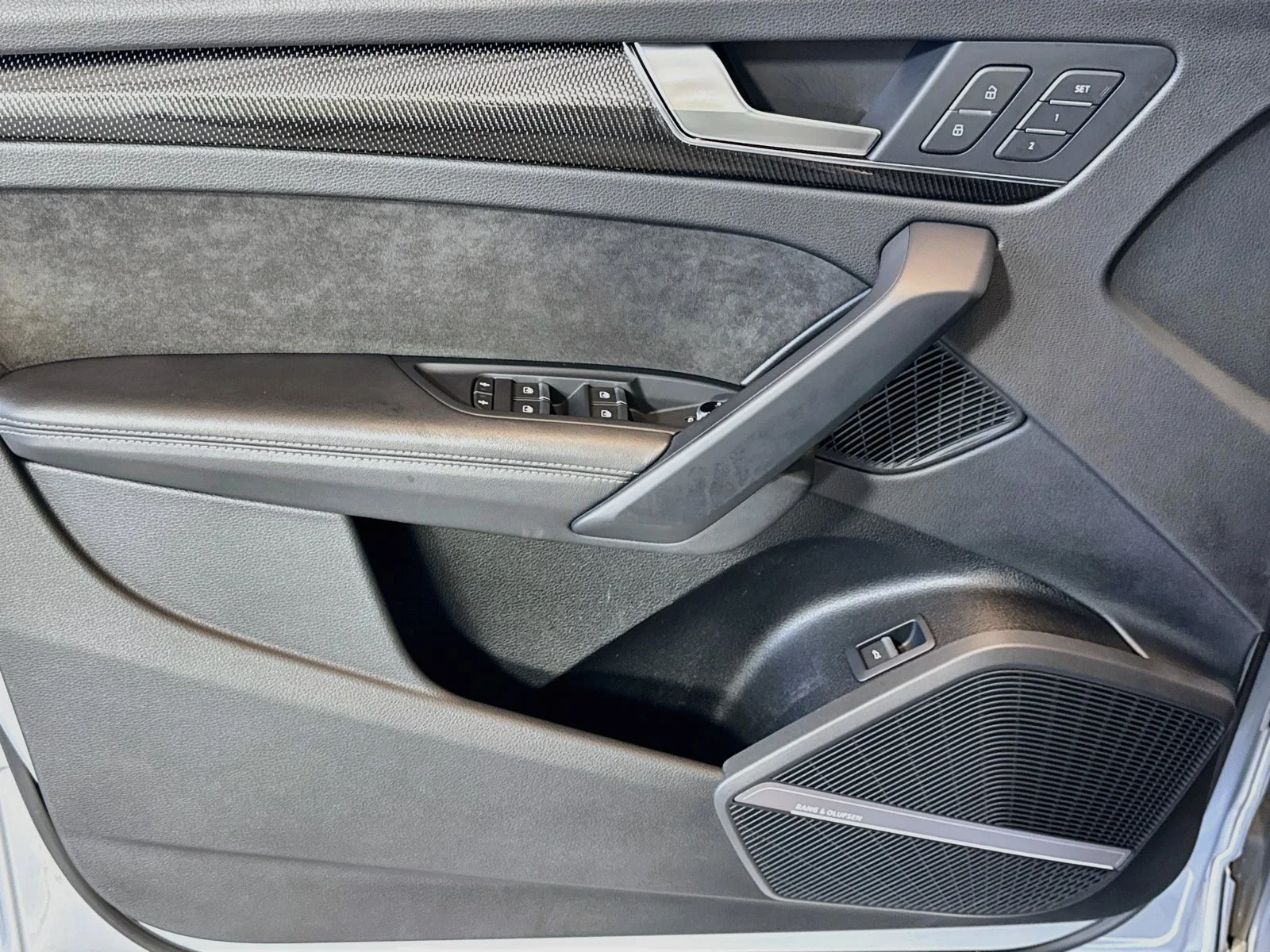 Used 2020 Florett Silver Metallic Audi Premium Plus image 17