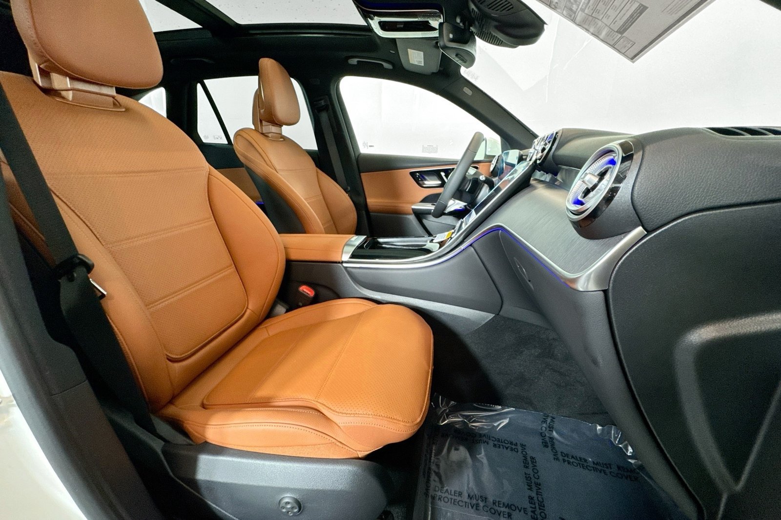 New 2026 Polar White Mercedes-Benz GLC 300 image 26