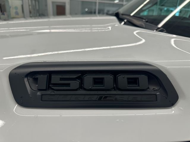 New 2026 Bright White Clear-Coat Exterior Paint RAM Warlock image 21