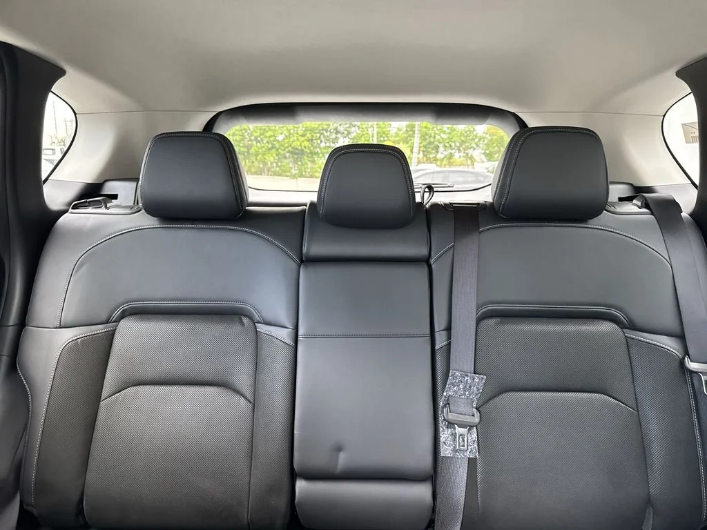 New 2026 Navy Blue Mazda 2.5 S Preferred AWD image 18