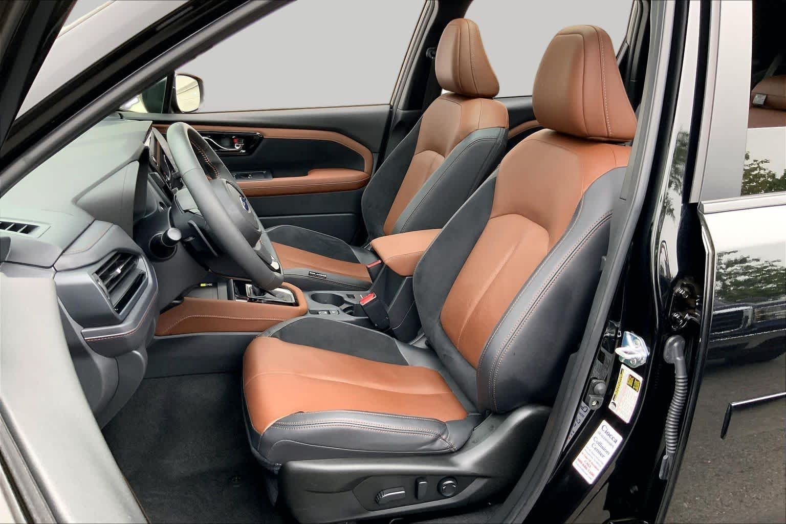 Used 2025 Crystal Black Silica Subaru Touring Hybrid image 7
