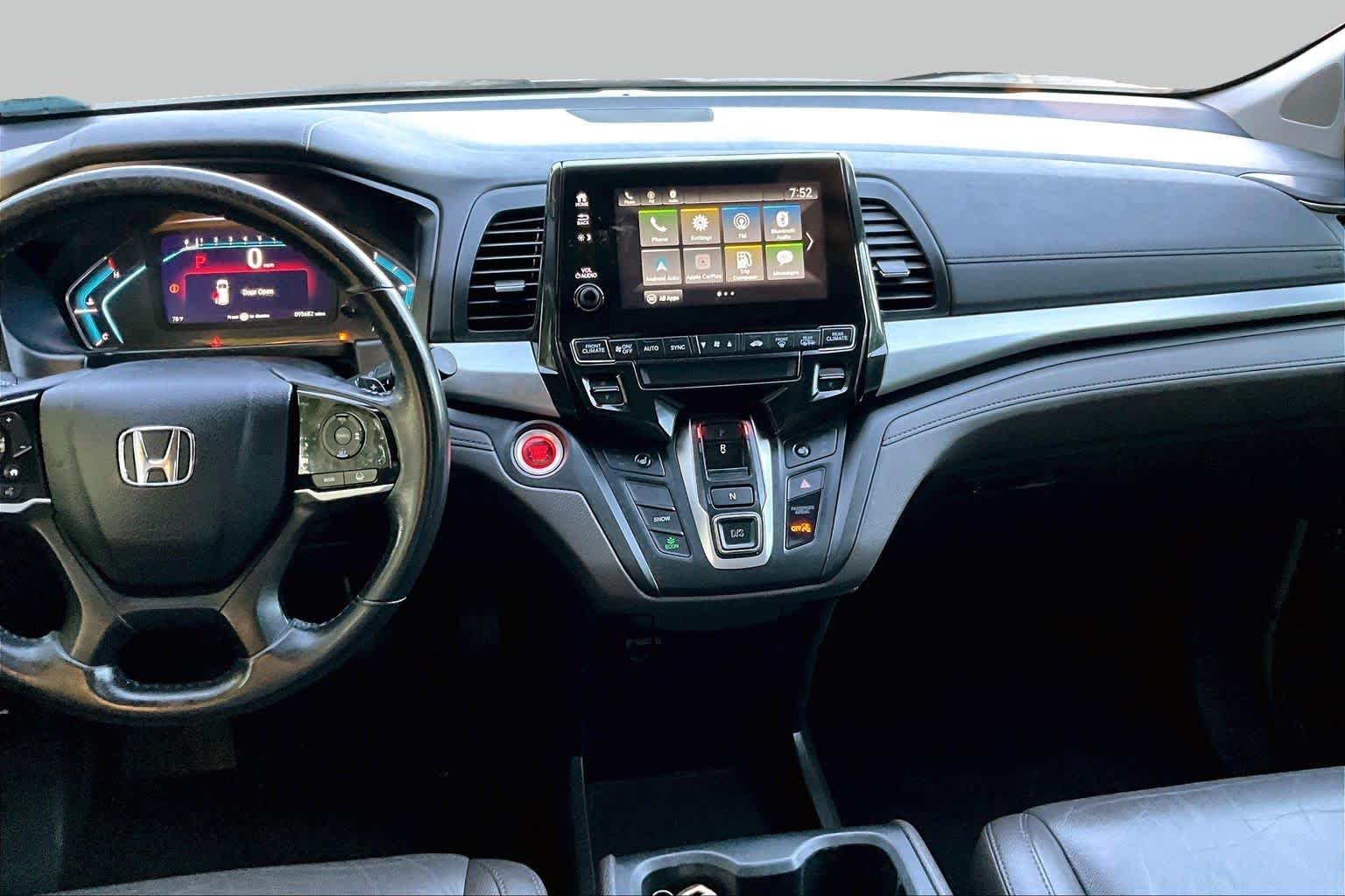 Used 2018 Lunar Silver Metallic Honda EX-L image 7