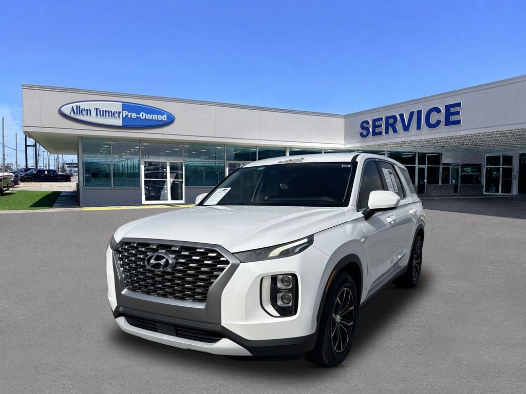 Used 2020 Hyper White Hyundai SE image 4