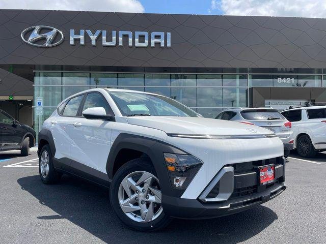 New 2026 White Hyundai SE FWD image 1