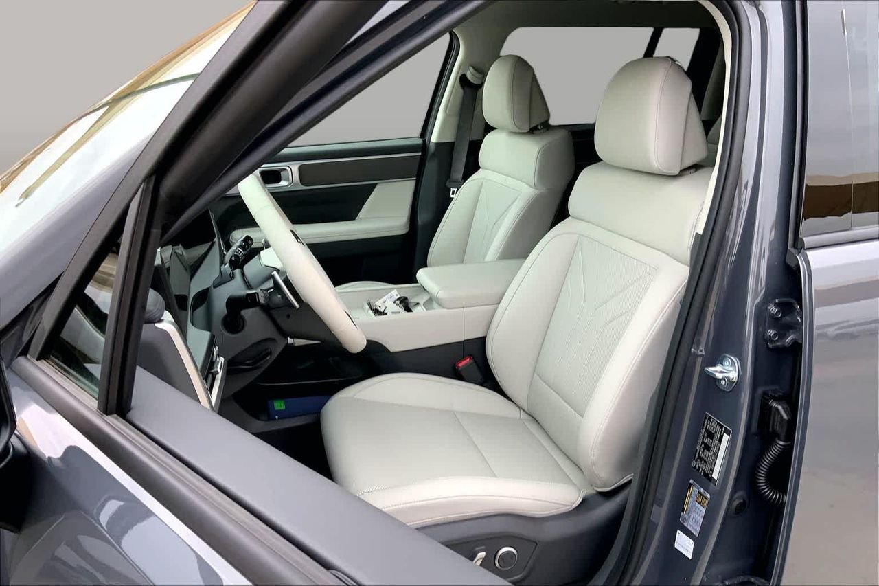 New 2026 Ecotronic Gray Hyundai SEL AWD image 7
