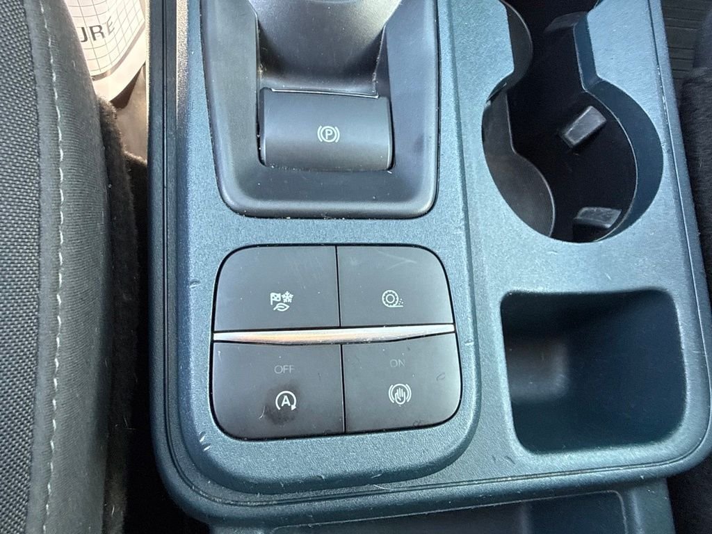 Used 2024 White Ford XL image 30