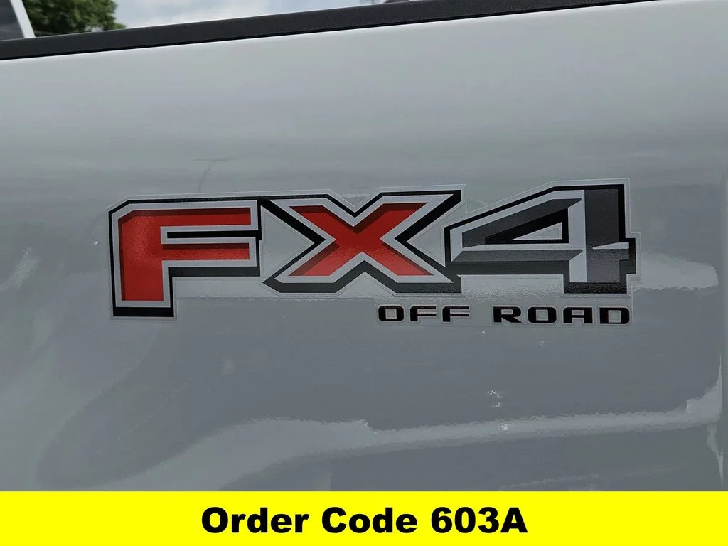 New 2026 Avalanche Ford F-250® XLT image 9