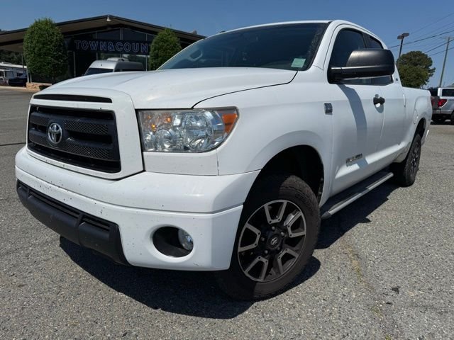 2010 Toyota Tundra 4.6 Auto Tundra Grade Double Cab's photo
