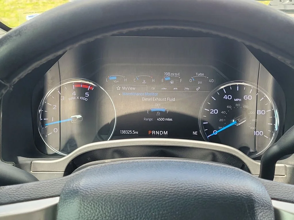 Used 2021 White Ford Lariat image 24