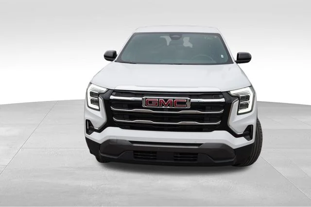 Used 2026 White GMC Elevation image 12