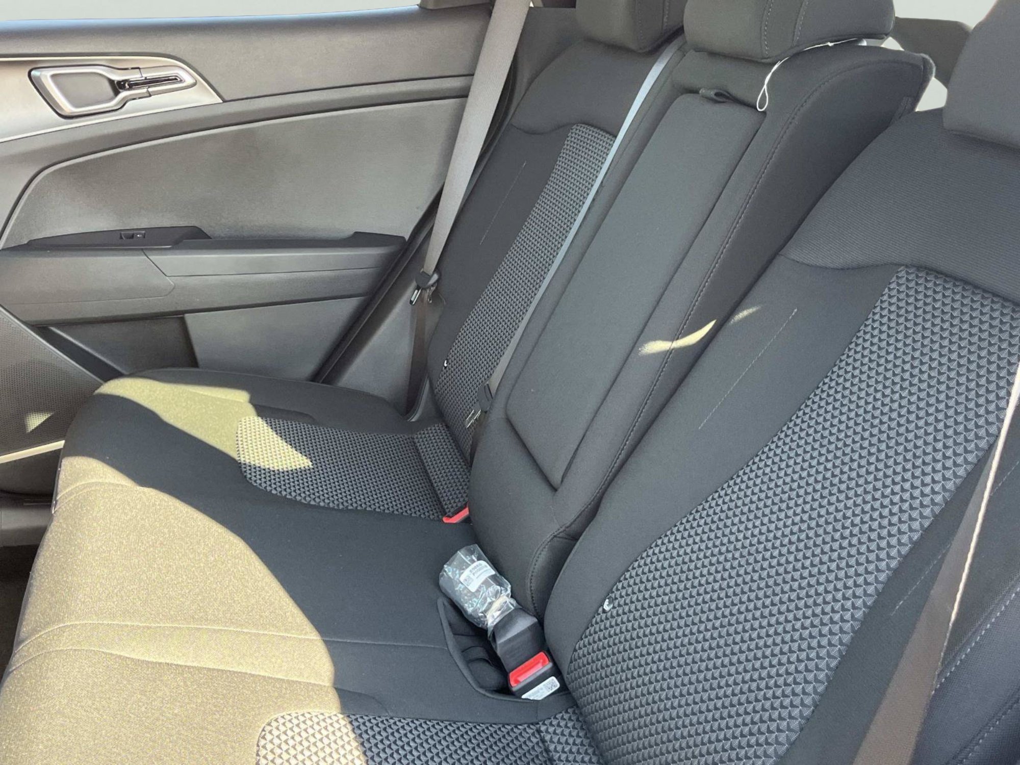 New 2027 Gravity Gray Kia LX image 19