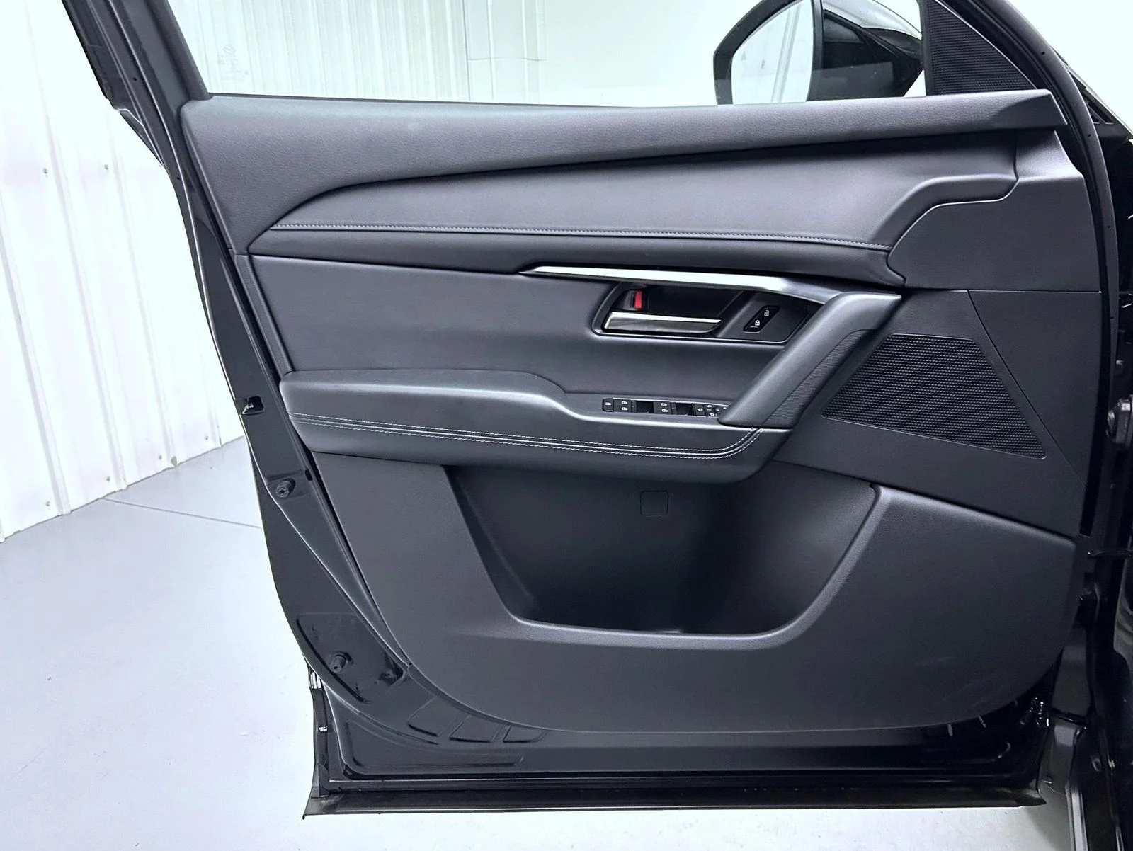 New 2026 Jet Black Mica Mazda 2.5 S Preferred AWD image 10