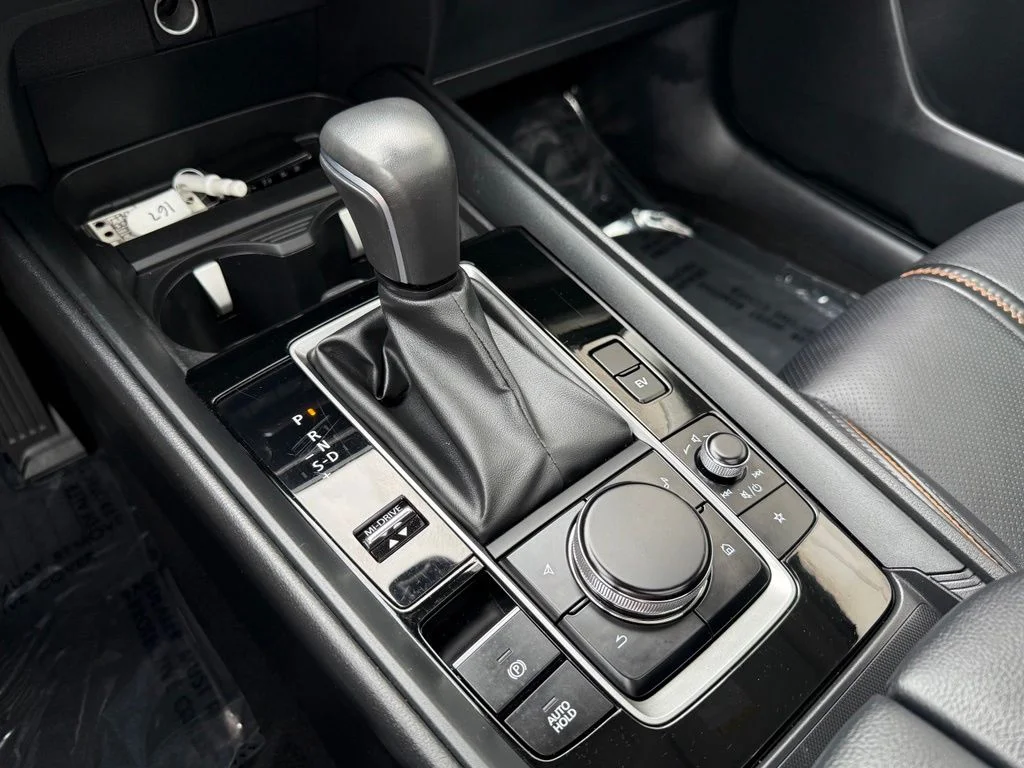 Used 2025 Blue Mazda Premium image 19
