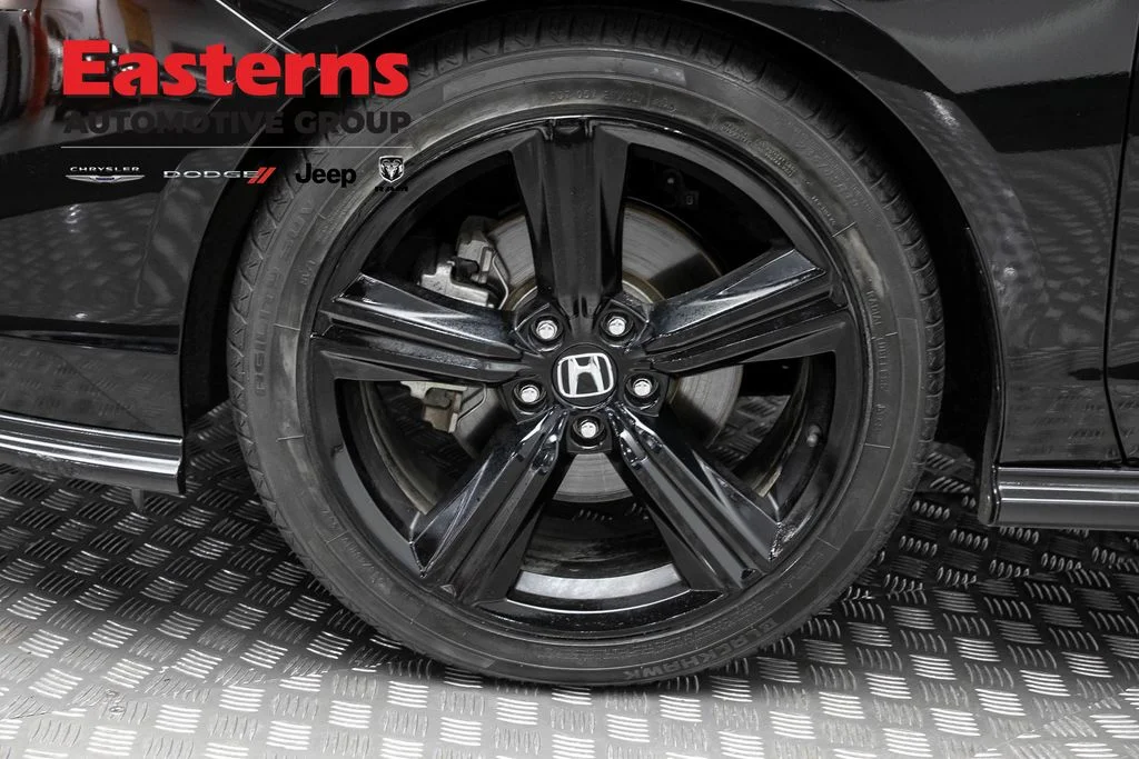 Used 2025 Black Honda Sport image 95
