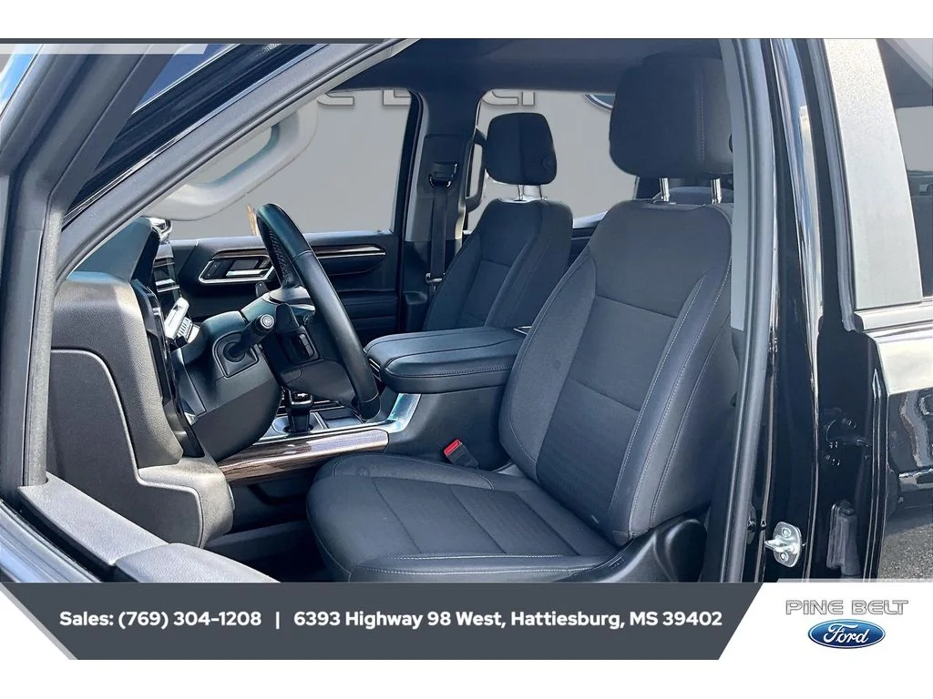 Used 2025 Black Chevrolet RST image 19