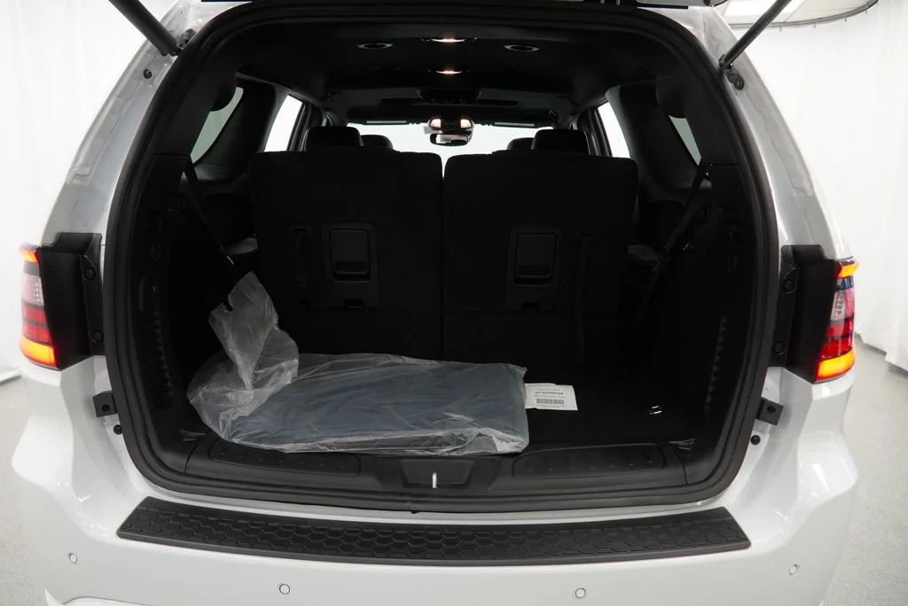 New 2026 White Knuckle Clear-Coat Exterior Paint Dodge GT Plus HEMI V8 image 32