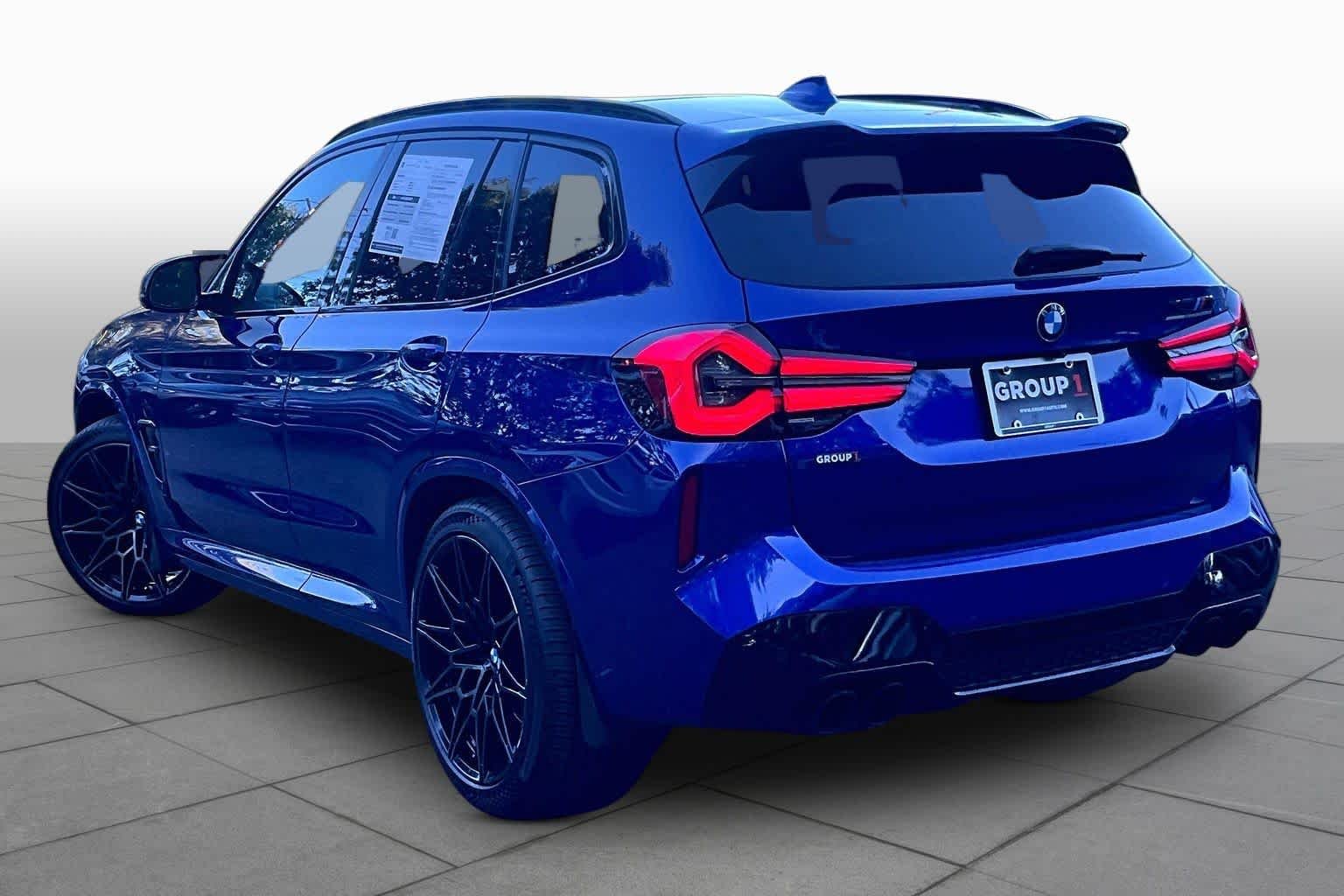 Used 2022 Marina Bay Blue Metallic BMW  image 12