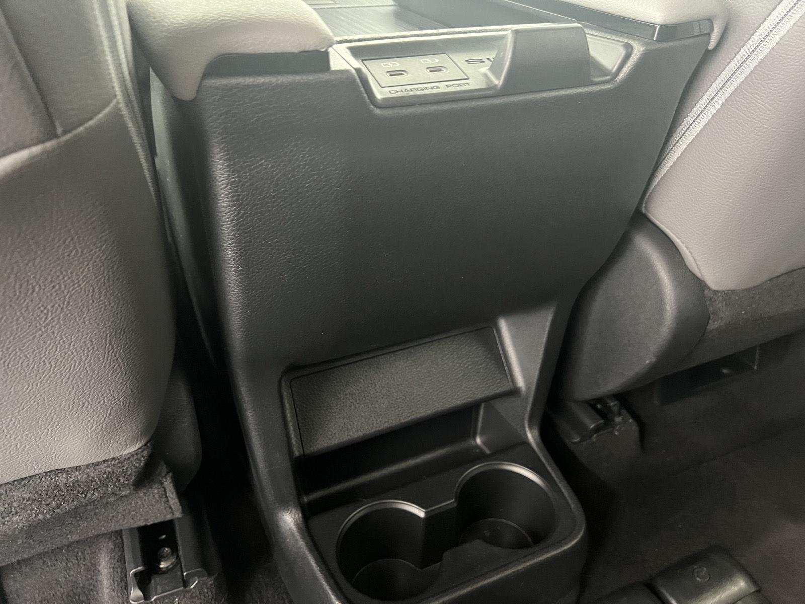 Used 2025 Ice Cap Toyota LE image 31