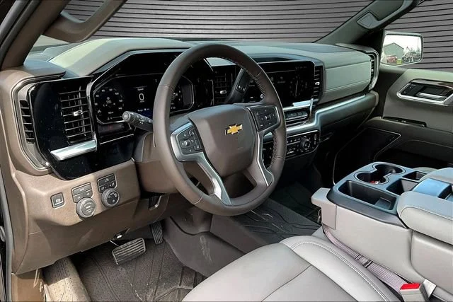 2026 Chevrolet Silverado 1500 LT - Photo 7