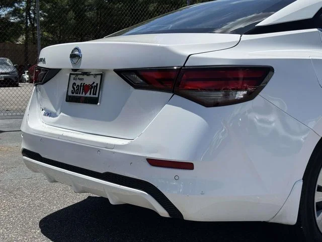 Used 2023 White Nissan S image 11