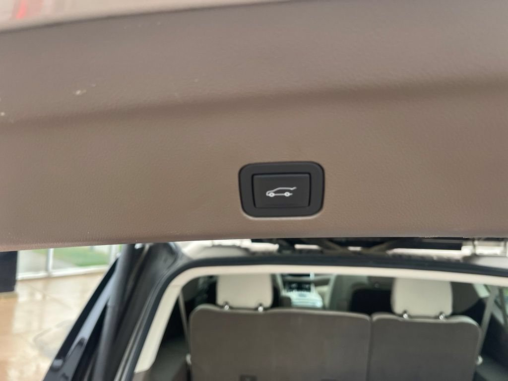 2021 GMC Yukon XL Denali - Photo 24