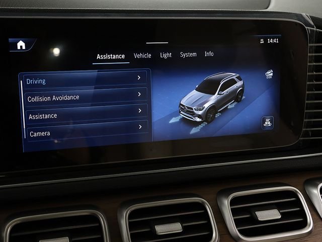 New 2026 Polar White Mercedes-Benz GLE 450 image 18