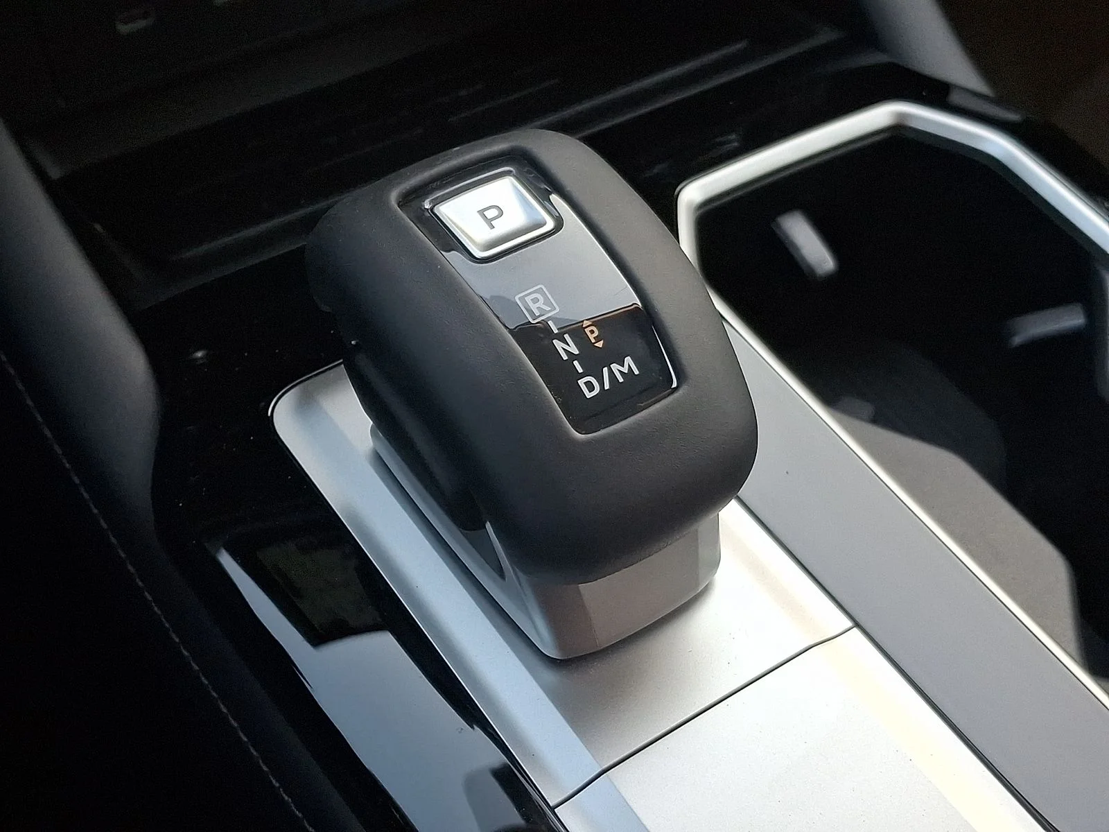 New 2026 Blue Mitsubishi SE image 13