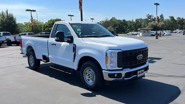 New 2023 White Ford XL image 2