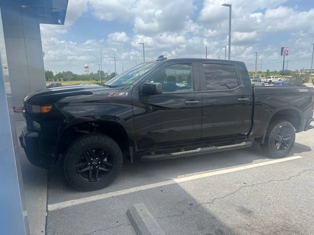 Used 2021 BLACK Chevrolet Custom Trail Boss image 2