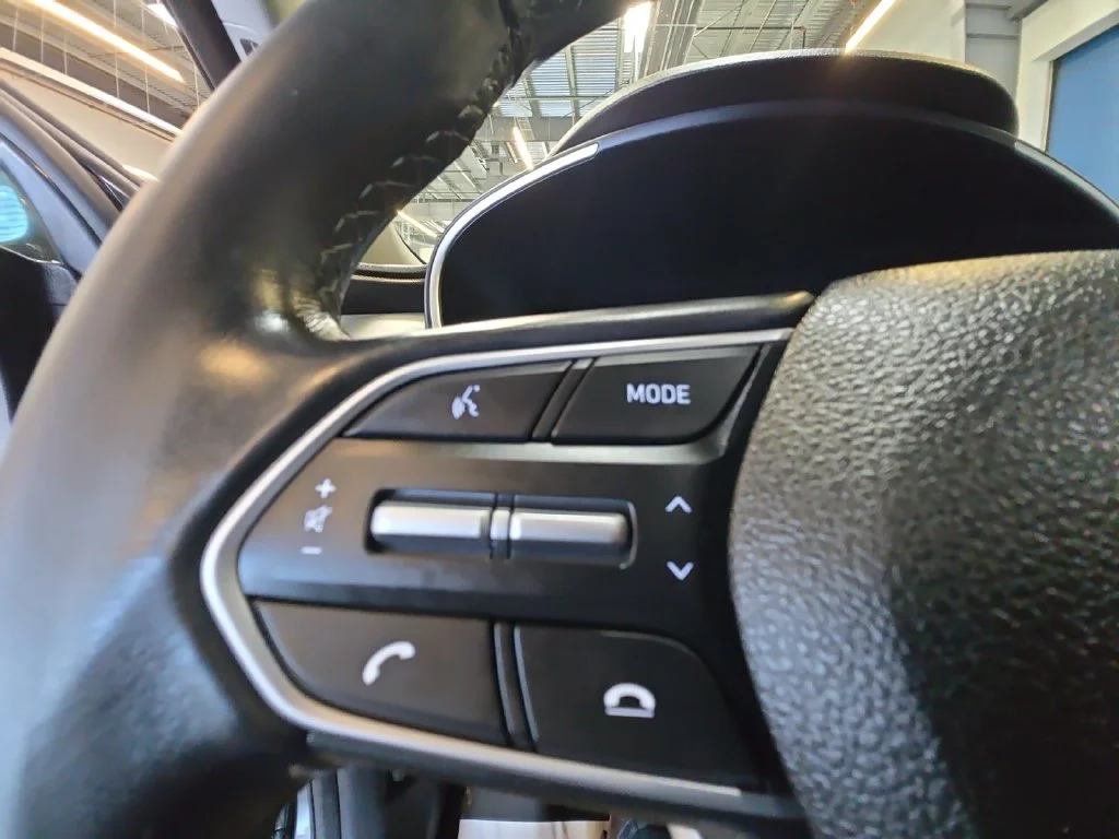 Used 2023 Gray Hyundai SEL Premium image 26