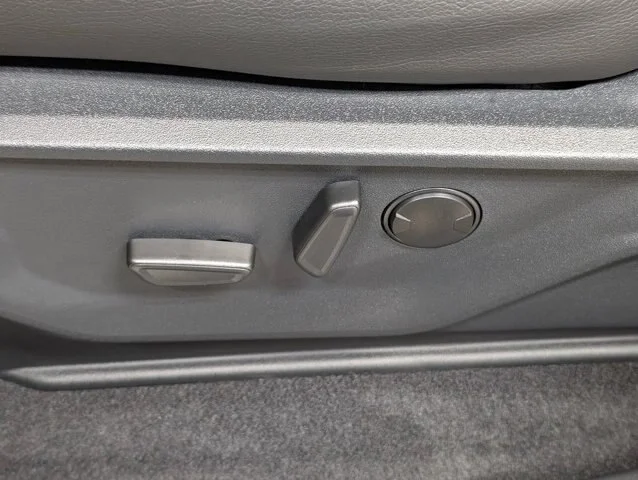 New 2026 Carbonized Gray Metallic Ford Lariat® image 54