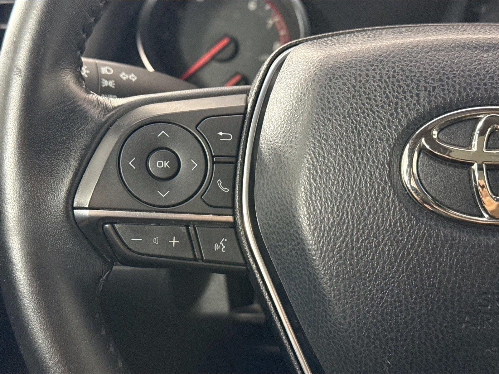 Used 2018 Ruby Flare Pearl Toyota XSE image 17